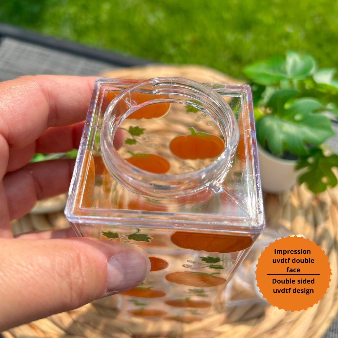 Ensemble Verre à café et Bouteille style carton lait avec design citrouille d'halloween