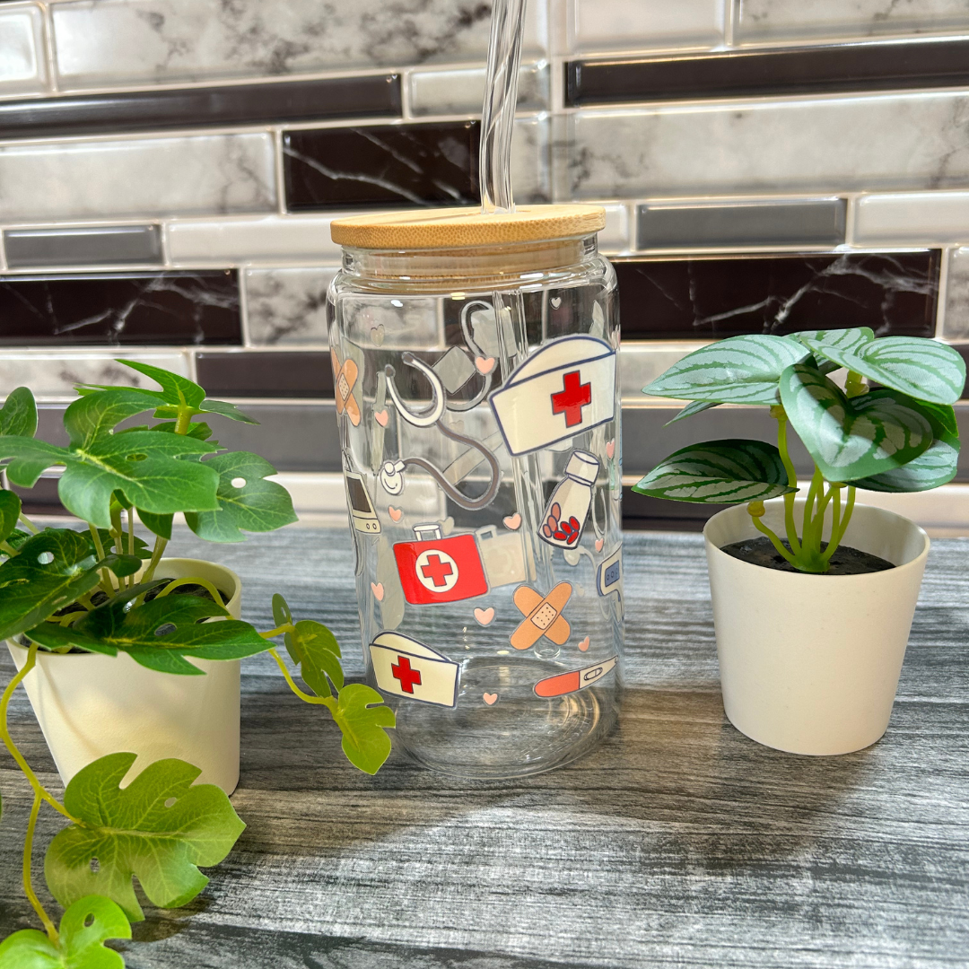 Coffret cadeau pour infirmière ou nouvelle diplômée, panier remerciement infirmière, cadeau étudiante infirmière