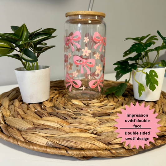 Verre à café glacé boucles coquettes et marguerites roses, Tasse à noeud coquette rose et marguerite, Cadeau pour elle