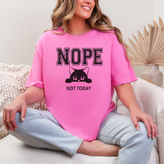 T-shirt Drôle & Sarcastique style universitaire grunge, Nope Not Today Version anglaise