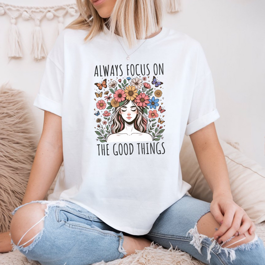 T-shirt style Boho Floral avec papillons- t-shirt Design fleurs sauvages-T-shirt santé mentale