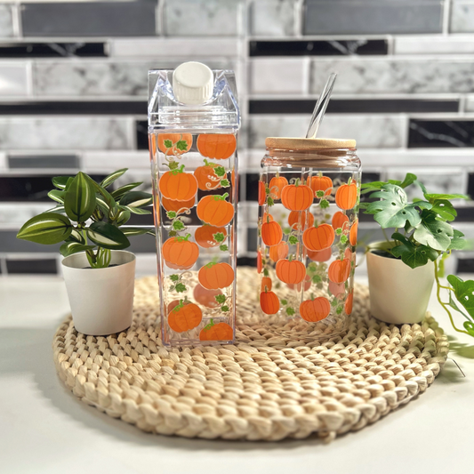 Ensemble Verre à café et Bouteille style carton lait avec design citrouille d'halloween