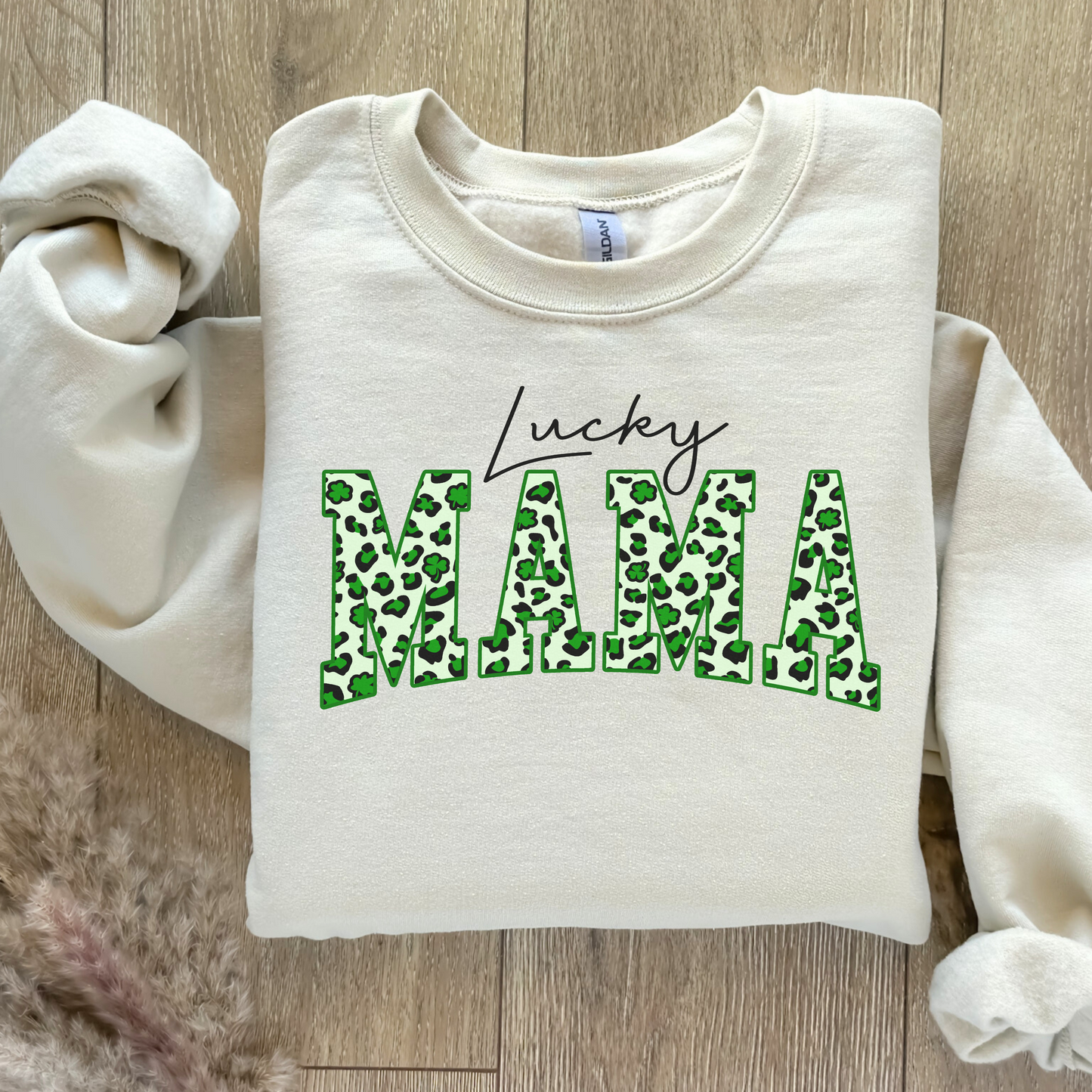 Chandail Lucky MAMA St-Patrick style léopard