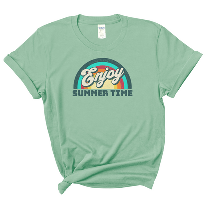 T-shirt style vintage, rétro grunge arc-en-ciel, T-shirt d'été et de plage