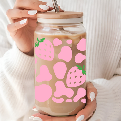 Verre à café glacé avec motifs fraises