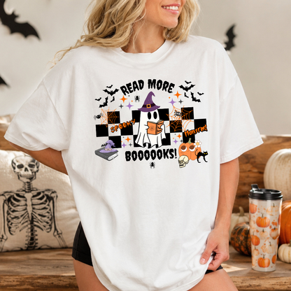 T-Shirt Fantôme de Lecture Rétro | Chandail Halloween Bookish