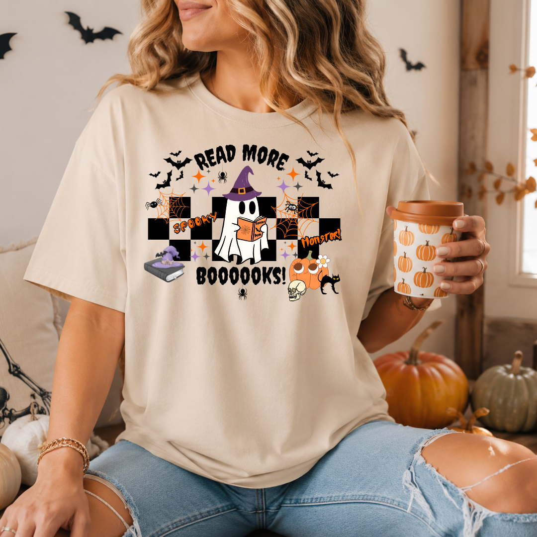 T-Shirt Fantôme de Lecture Rétro | Chandail Halloween Bookish