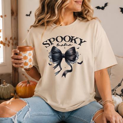 T-shirt Spooky Mama Halloween avec boucle coquette noire