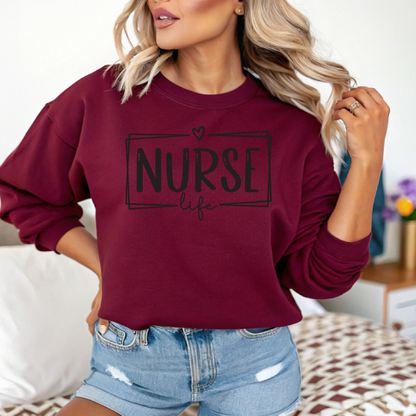 Sweatshirt unisexe bourgogne avec imprimé Nurselife, en tailles Small à 2XL, Boutik Mains Créatives.