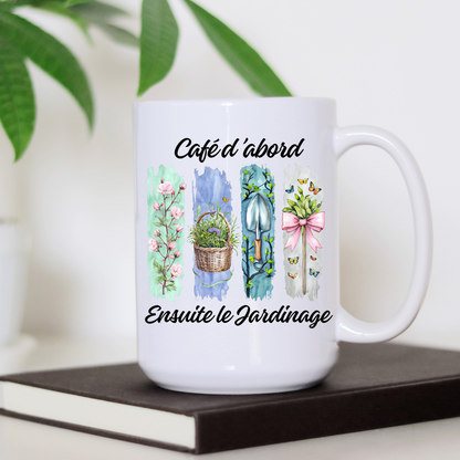 Tasse jardinage parfaite pour le matin, décor plantes et outils