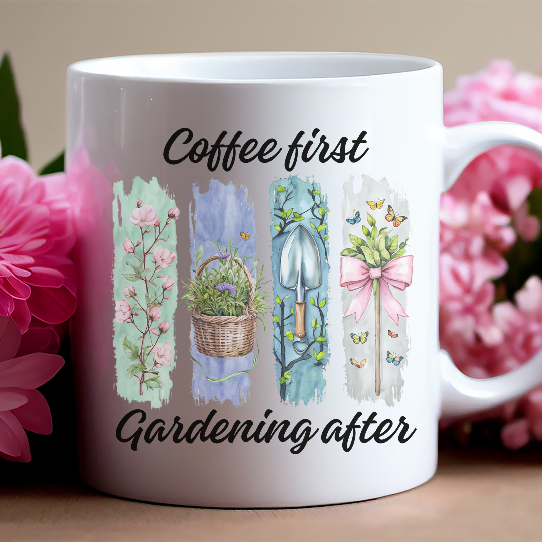 Tasse jardinage parfaite pour le matin, décor plantes et outils