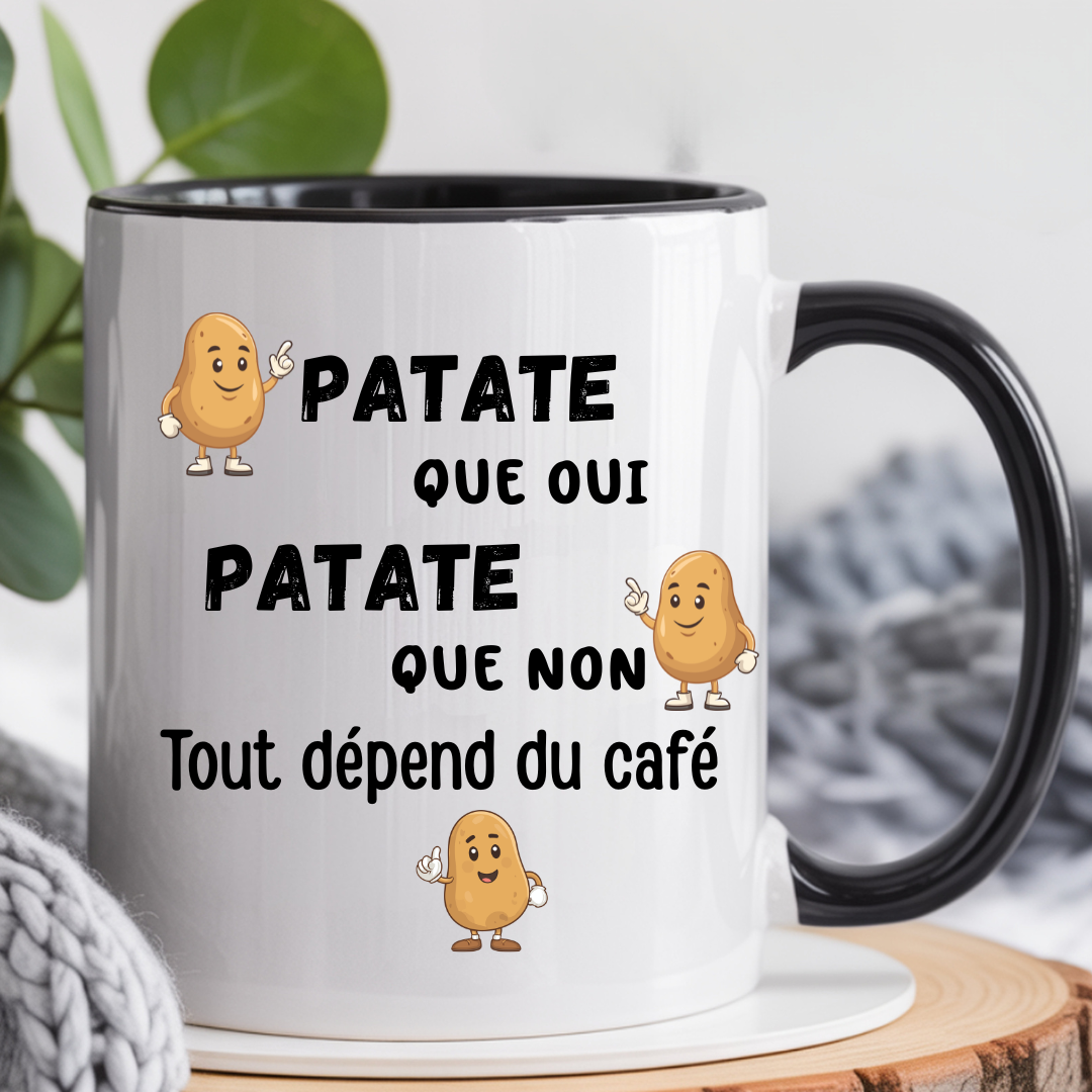Mug drôle avec personnages de patates et citation humoristique sur le café