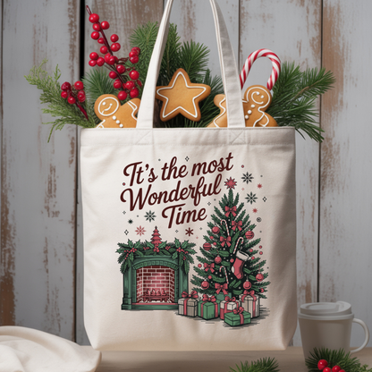 Tote Bag de 15 x 16 pouces, naturel avec  Design vintage de Noël avec cheminée, sapin décoré et ambiance chaleureuse des Fêtes. 