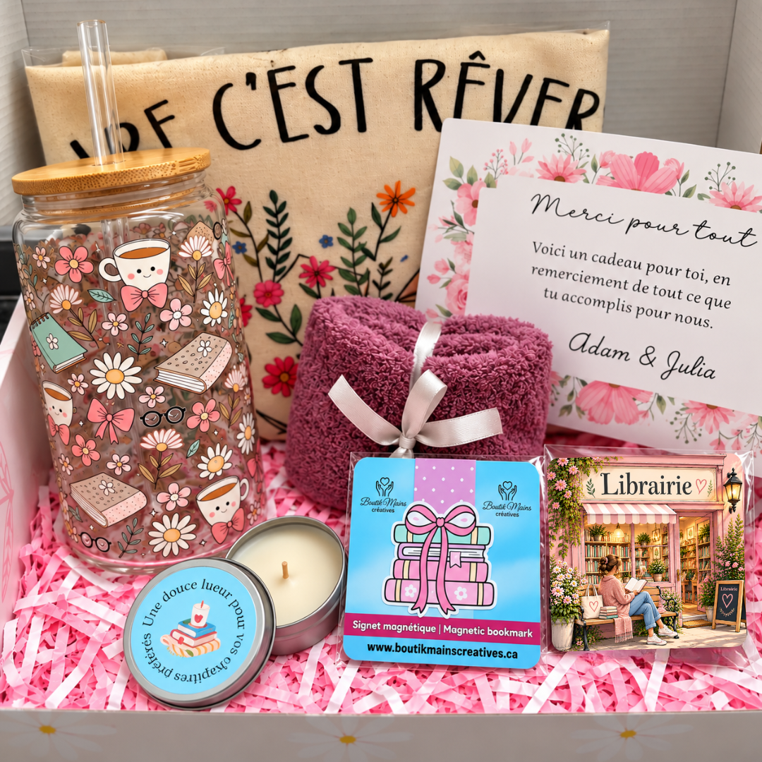 Boîte-cadeau pour amoureux des livres avec verre à boissons, sac fourre-tout, chandelle à la vanille, signet magnétique, bas confortables , carte personnalisable et coffret cadeau