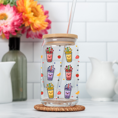Verre Libbey 16 oz sur socle  montrant des verres fruités style kawaï de bulles à thé et  impression UVDTF.