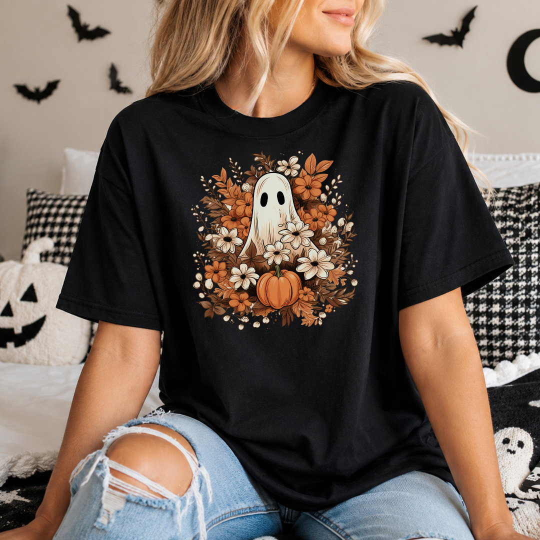 T-shirt unisexe noir en coton orné d'un fantôme d'automne et de fleurs pour Halloween
